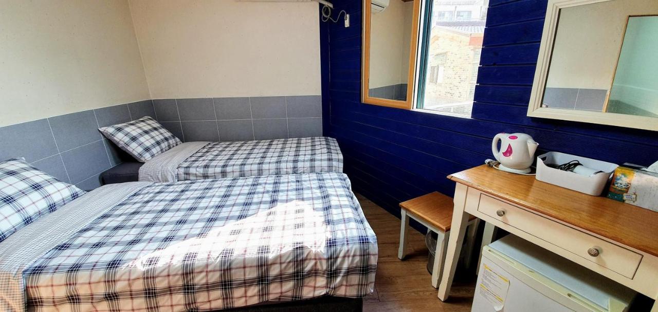 New Sun Guesthouse Myeongdong โซล ภายนอก รูปภาพ