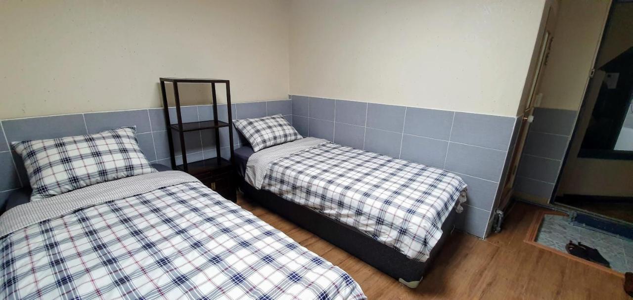 New Sun Guesthouse Myeongdong โซล ภายนอก รูปภาพ